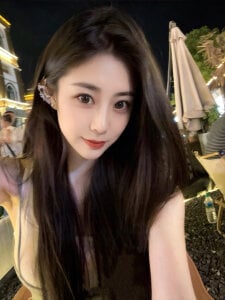 Lucky32111 Public Pic