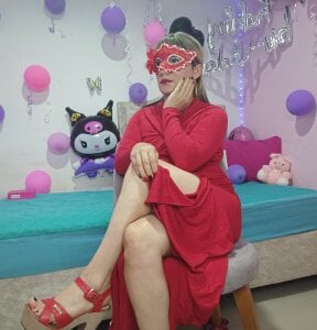 tania_lucia1 birthday 2025 Pic 7