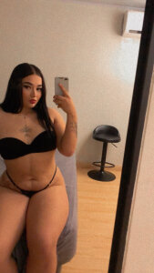 Alanna_Ortiz Public Pic 5