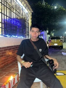 Liarr_ Public Foto 4