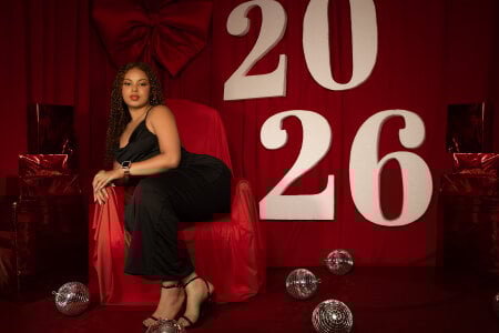 AlesiaCooper Happy new year darling Pic 4