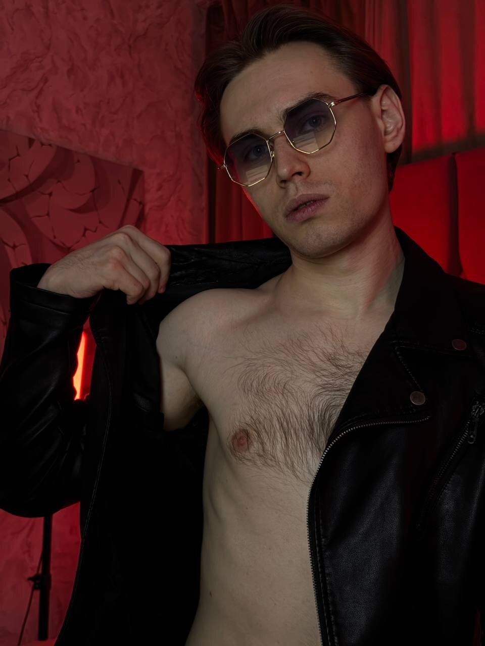 WilliamDyson Trending Plaatje 7674