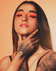 Emily_Rousess Public Kuva 7