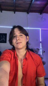 Aaron_LatinMen2 Public Pic 7