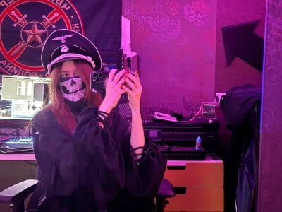 Send me love od NyxoraX  2 snímek