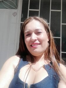 helen_larkin Public Pic 2