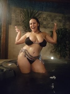 azaharaeose 😍 hey mor Pic