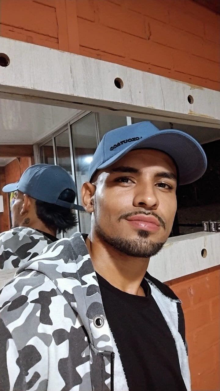 صور neyder_sanz الرائجة  8635