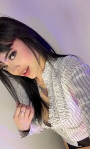 ScarletVyxen Public Pic 3