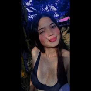 PamelaGomez03 Cam Model Profile | Stripchat