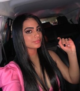 _charlotte11 Public Pic 4