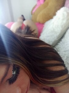 Ayesha_Azza Public Pic 2