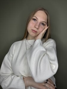 SuziGroody Public Pic 2