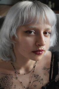 secretsireny Dora Immagine  3