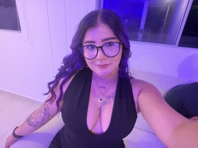 violeta_steele amazing girl Pic 2