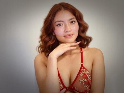 Kloe_Candy1 red for you Pic 4