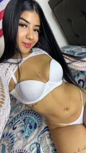 Naomy_gyal 🤍🤍🤍 Pic 4