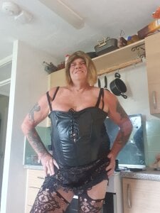 samanthasissieuk Samantha somerset sissie Pic 8