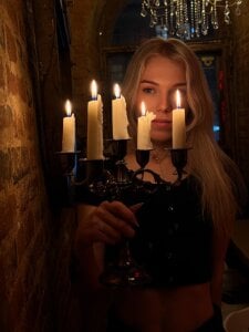 DianeHonnette 🎃🎃🎃 Hình 5