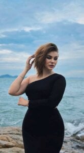 marrena_ The black dress and the salty wind Pic 4