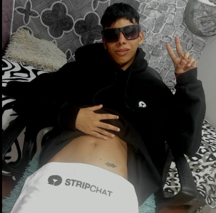 sexyboys_cutex18 gracias stripchat por los regalos Foto