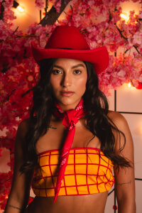 Cailee_Mansour Cowgirl Heat 🔥🐎 Pic