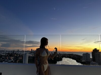 ari_katjust me.图片 4