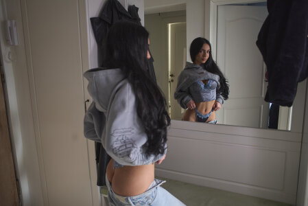 BettyAshley Public Pic