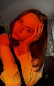 JeannaLanno red light Kuva 2