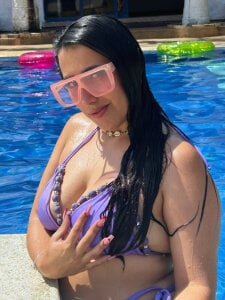 my_aleja_ sunny day 🌞💖😎💜 Pic 3