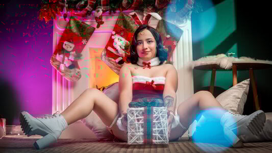 SweetAnya01 Merry christmas 2025 (1) Pic 4