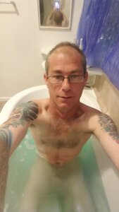 BIG_HARD_COCK_IN_NZ ME IN BATH Pic