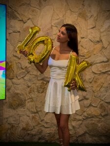 sharick_noir Thank you all!  2. fénykép