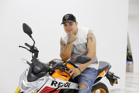 Hornycouple_Hot Men PERVERT Pic 9