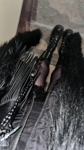 MarieHernandez Close Enough зображення 4