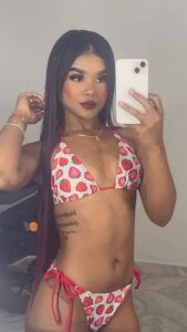 mia_fernand Your sweet and delicious strawberry💖🔥 зображення 3