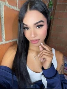 MarguiePonds Public Pic 4