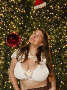 hello_imkittyy ChristmASS FREE Pic 9