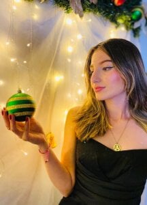 Ema_porcaroli Christmas has arrived in my room. 🎄❣ Pic 4