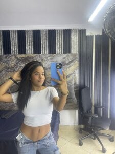 Sexy Tiff🤍 od Tiffany-Jones  2 snímek