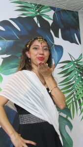 julietta_maxi I'm a Queen Pic 2