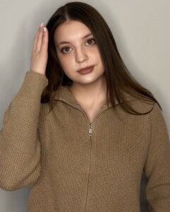 AdelaRowlins Public Pic 5