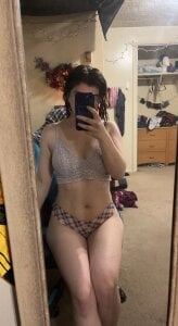 kimwoods25 Public Pic 3