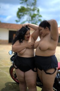 curvys_af