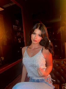 Public de EmmaRosey  4 Imagens