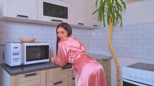 flirting in the kitchen de Sofia_Plump  5 Imagens