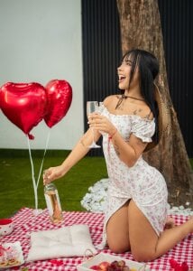 maddy_brookss Today flowers are not given , fantasies are fulfilled, happy Valentine's Day ❤  2. fénykép