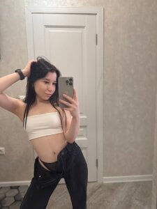 Michelle_Miles_ Public Pic 5