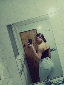 Scarlett_Joe_v Public Pic 4