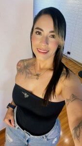 violet_scott 1/11 ME Pic 6